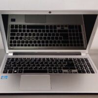 Acer Aspire V5-531 Pentium 987 15.6" HD 8GB 500GB Ubuntu