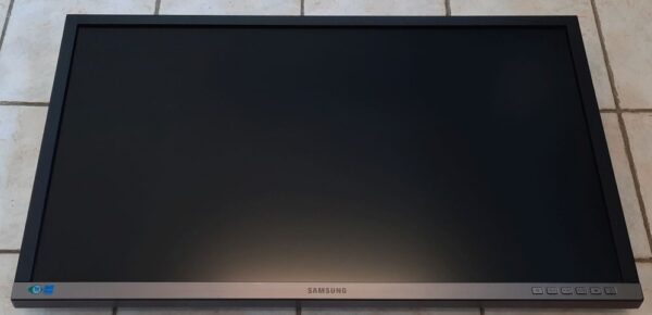 28" Samsung U28E850R TN 3840x2160 4K DP HDMI näyttö - pelkkä paneeli