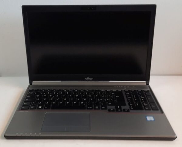 Fujitsu Lifebook E756 i5-6200U 8GB 128SSD 15,6" W10P