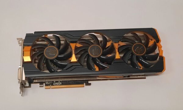 Sapphire Radeon R9 290 4GG TRI-X OC HDMI DVI DP