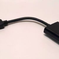 DisplayPort to HDMI adapteri (käytetty)